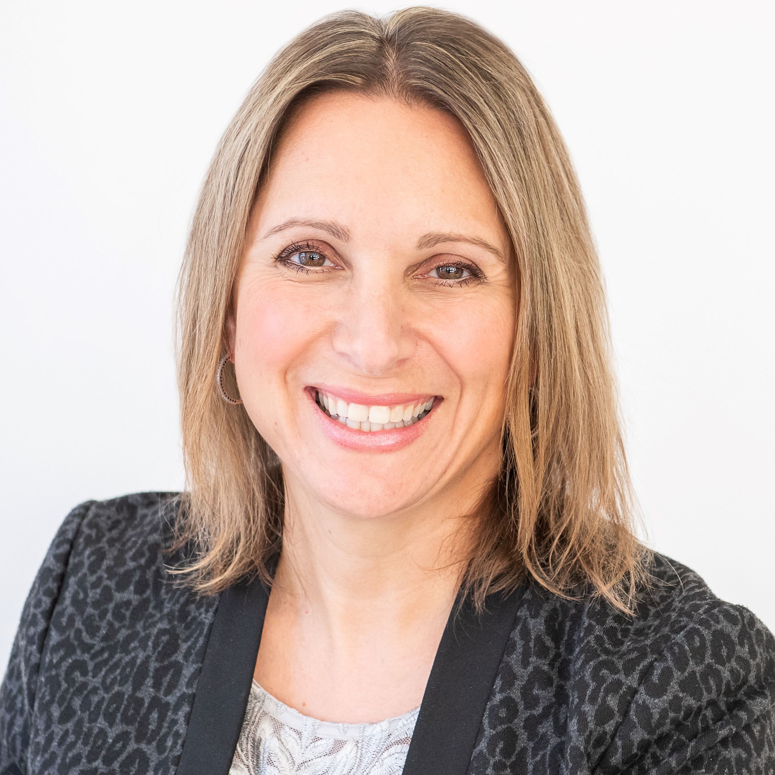 Eve A Cullinan headshot resized